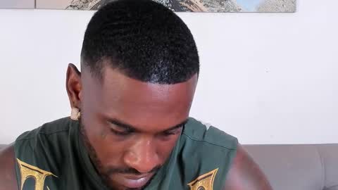 Snapshot of tyron_rulers chatting on 5, 11, 2025 Dvid Rullers online show from 5, 11, 2025