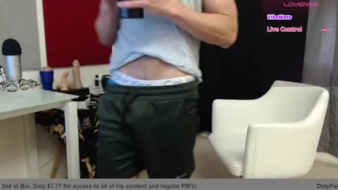 Tyrone Mattias online show from 4, 3, 2025