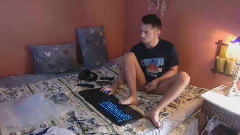 Snapshot of tysonhotswe chatting on 12, 4, 2026 Dennis Nadarevic online show from 12, 4, 2026