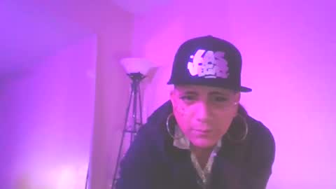 Snapshot of uandme_baby chatting on 3, 1, 2025 Azelia B online show from 3, 1, 2025