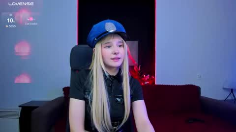 Snapshot of uco_mon chatting on 27, 9, 2025 Uco online show from 27, 9, 2025