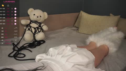 Snapshot of udelaborom chatting on 2, 2, 2025 Lili online show from 2, 2, 2025
