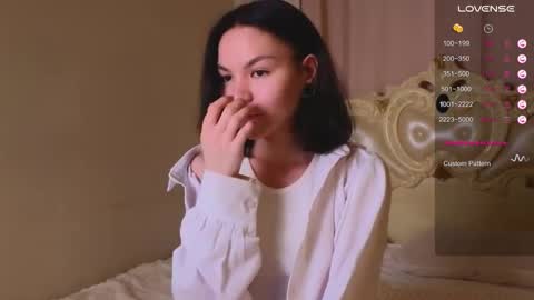 Snapshot of udelaborom chatting on 8, 3, 2025 Lili online show from 8, 3, 2025