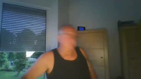 Snapshot of ulli44 chatting on 23, 5, 2026 Ulrich online show from 23, 5, 2026