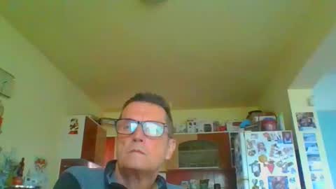 ulmeni4 online show from 20, 4, 2026