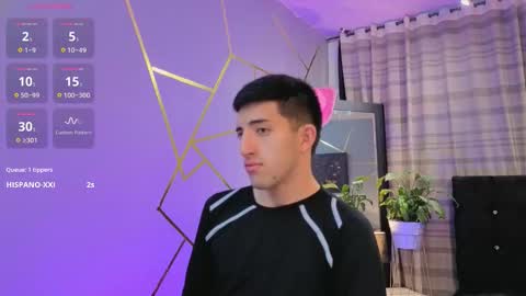 Snapshot of un_sluttyy chatting on 8, 11, 2025 un_sluttyy online show from 8, 11, 2025