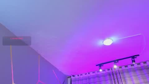 Snapshot of un_sluttyy chatting on 24, 11, 2025 un_sluttyy online show from 24, 11, 2025