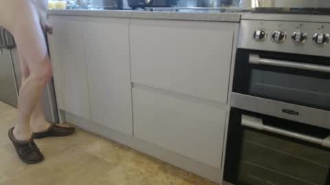 Snapshot of uncle2433 chatting on 3, 12, 2024 Uncle online show from 3, 12, 2024