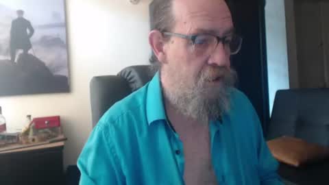 Uncle Hottie online show from 2, 7, 2026