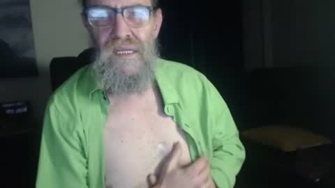 Uncle Hottie online show from 4, 7, 2026