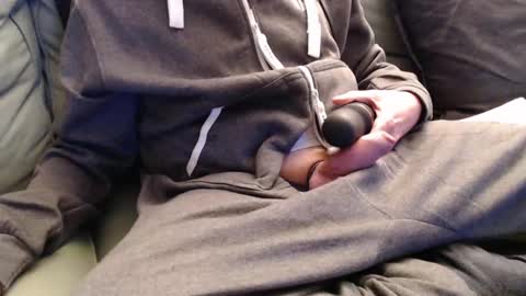 Good Boi online show from 11, 12, 2024