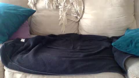 Snapshot of uncutabs123 chatting on 23, 10, 2025 Buzz Bigcock online show from 23, 10, 2025