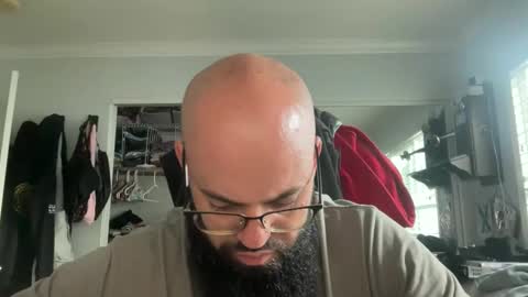 Snapshot of uncutbeard129840 chatting on 6, 11, 2025 uncutbeard129840 online show from 6, 11, 2025