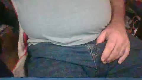 uncutmike7x5 online show from 13, 12, 2025