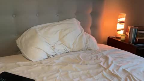 uncutnudist online show from 25, 10, 2025