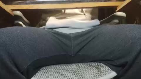 Under the desk online show from 26, 10, 2025