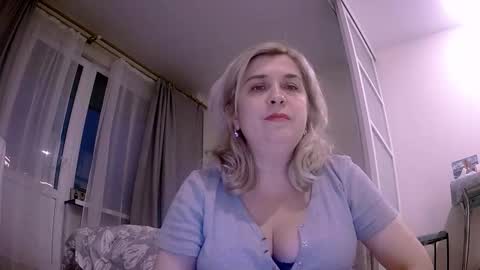 Snapshot of unforgetable_agness chatting on 23, 9, 2025 Agness online show from 23, 9, 2025