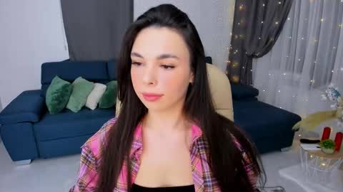 Patricia online show from 4, 3, 2025