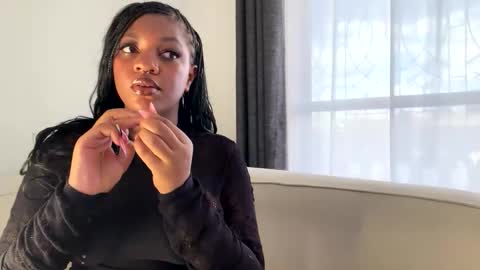 Unholybaddie online show from 17, 4, 2026