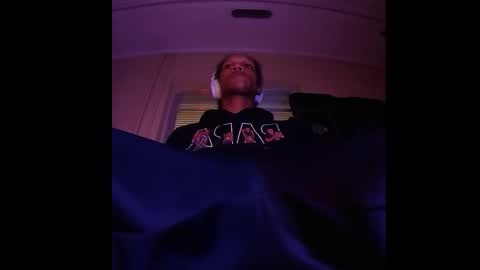 Snapshot of uniballboy chatting on 9, 2, 2026 Uni Ball online show from 9, 2, 2026