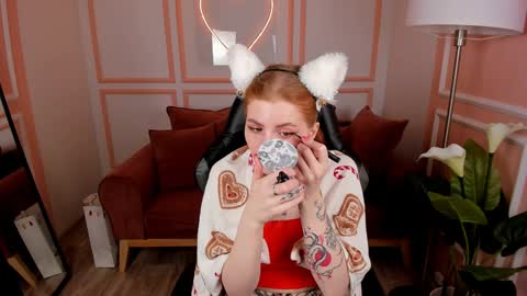 Call me Mira  thumbs up its make me happy online show from 26, 12, 2024