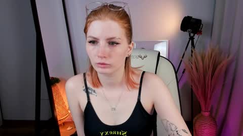 Call me Mira  thumbs up its make me happy online show from 29, 12, 2024