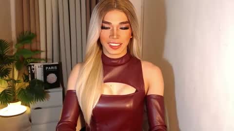 Miss Andrea online show from 6, 10, 2025