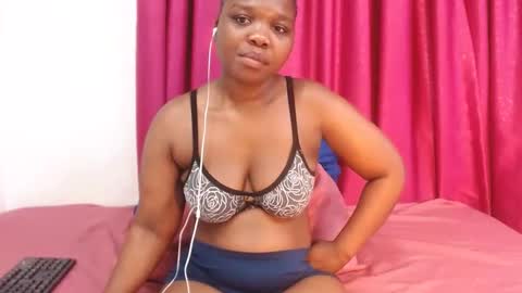 UNIQUEBONY online show from 22, 11, 2025