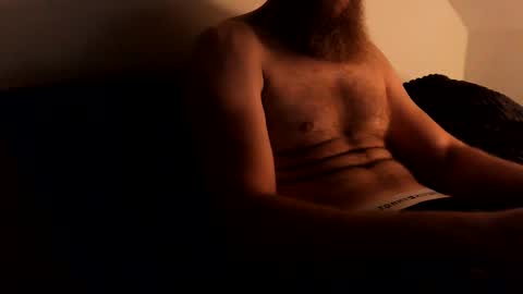 Snapshot of unknownbeard89 chatting on 14, 12, 2024 unknownbeard89 online show from 14, 12, 2024