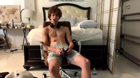 Stepbro online show from 8, 2, 2025