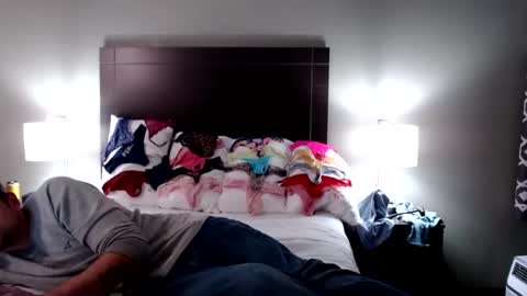 Snapshot of upforanything27 chatting on 27, 1, 2025 upforanything27 online show from 27, 1, 2025