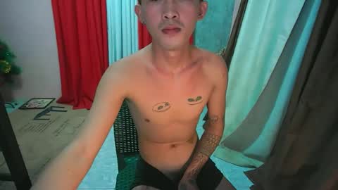 Snapshot of ur_boy_rexyn chatting on 8, 11, 2025 ur_boy_rexyn online show from 8, 11, 2025