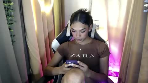 Snapshot of ur_dazzlingmorenaxx chatting on 8, 11, 2025 ur_dazzlingmorenaxx online show from 8, 11, 2025