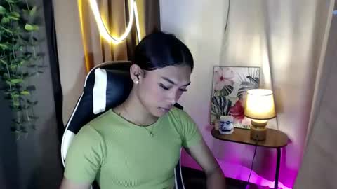 Snapshot of ur_dazzlingmorenaxx chatting on 11, 11, 2025 ur_dazzlingmorenaxx online show from 11, 11, 2025