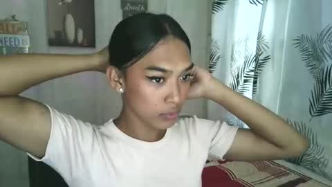 ur_dazzlingmorenaxx online show from 18, 3, 2026