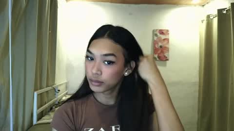 ur_dazzlingmorenaxx online show from 23, 7, 2026