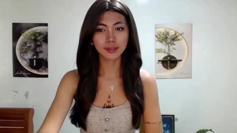 Snapshot of ur_extra_petite chatting on 30, 5, 2026 online show from 30, 5, 2026