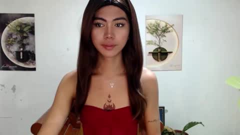Snapshot of ur_extra_petite chatting on 31, 5, 2026 online show from 31, 5, 2026