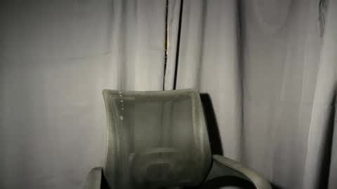 Snapshot of ur_fuckerbttm chatting on 6, 10, 2025 ur_fuckerbttm online show from 6, 10, 2025