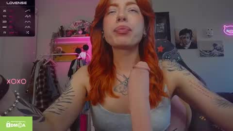 Snapshot of ur_olivia chatting on 29, 9, 2025 Olivia Kaufman online show from 29, 9, 2025