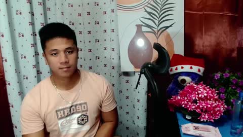 Snapshot of ur_pinoydave chatting on 20, 12, 2024 Dave online show from 20, 12, 2024