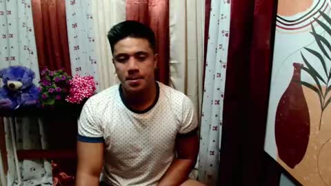 Snapshot of ur_pinoydave chatting on 8, 3, 2025 Dave online show from 8, 3, 2025