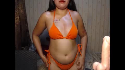 Snapshot of ur_prettychelsie18 chatting on 28, 5, 2026 ur_prettychelsie18 online show from 28, 5, 2026