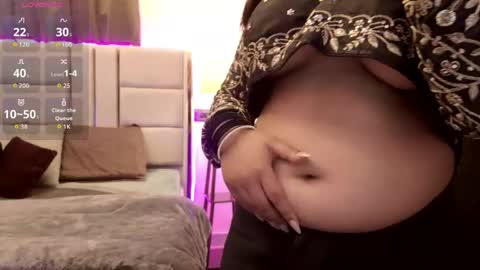 sakuraa online show from 11, 4, 2026