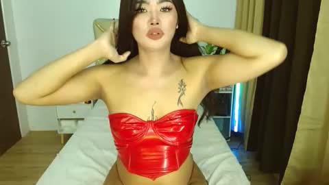 Snapshot of ur_sassygirl chatting on 27, 10, 2025 Kath online show from 27, 10, 2025