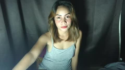 ur_sweetmika online show from 14, 6, 2026