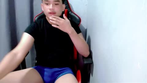 Snapshot of urasian_kentoyxx77 chatting on 20, 10, 2025 Kentoy online show from 20, 10, 2025