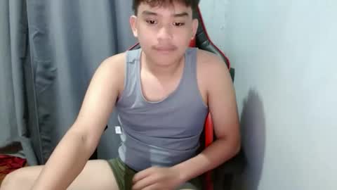 Snapshot of urasian_kentoyxx77 chatting on 22, 10, 2025 Kentoy online show from 22, 10, 2025