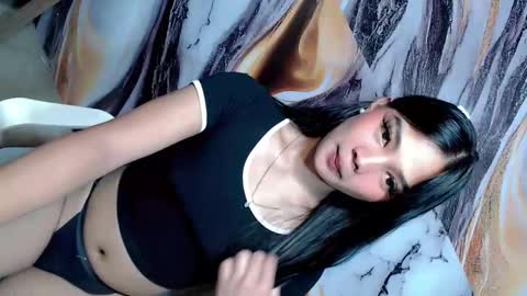 urasian_latinaxxx online show from 6, 6, 2026
