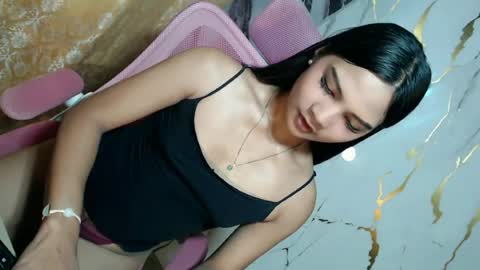 urasian_latinaxxx online show from 21, 6, 2026